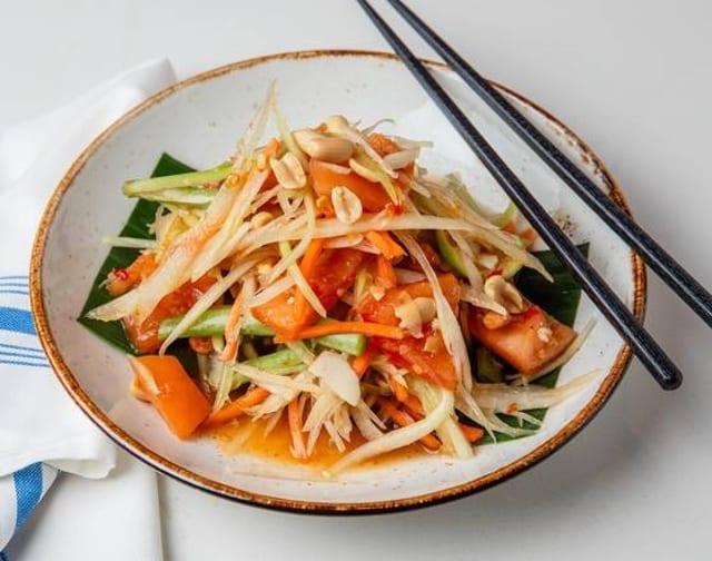 Thai Papaya Salad (CT).